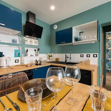 Дом отдыха Le Marchand De Sable - Maisonnette Climatisee Classee 4 Etoiles - 2 Personnes - De La Grande Conche A 200m - *